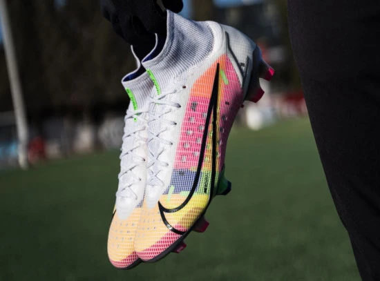 Loja de futebol online - Futbol Emotion PT - Blogs de futebol - Mercurial 21 VS adidas X ghosted - 1.webp